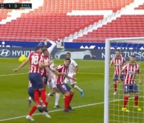 开云应用-费利佩手球该不该判点？名哨：不是点球，VAR管太宽